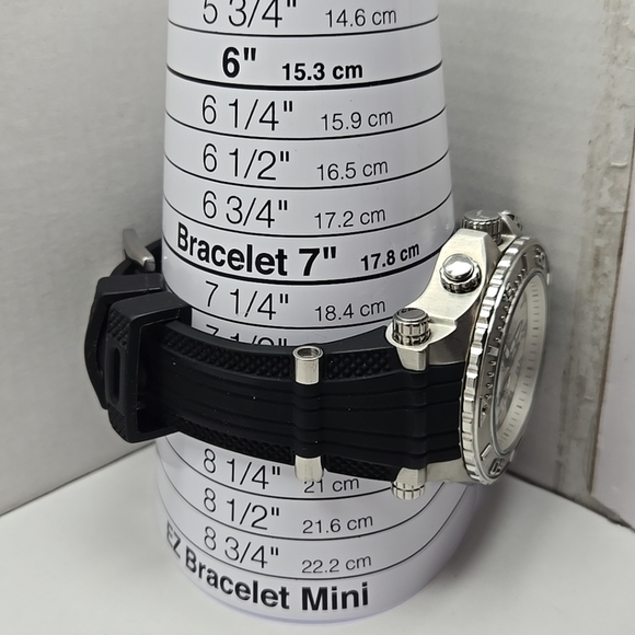 Aquaswiss Bolt 39G5001 Mens Watch Swiss Quartz New Battery Works Great Silver - Picture 6 of 9